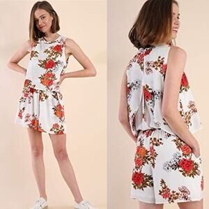 Umgee Floral Print‎ Romper Small NWT